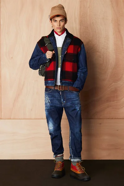 Look 15